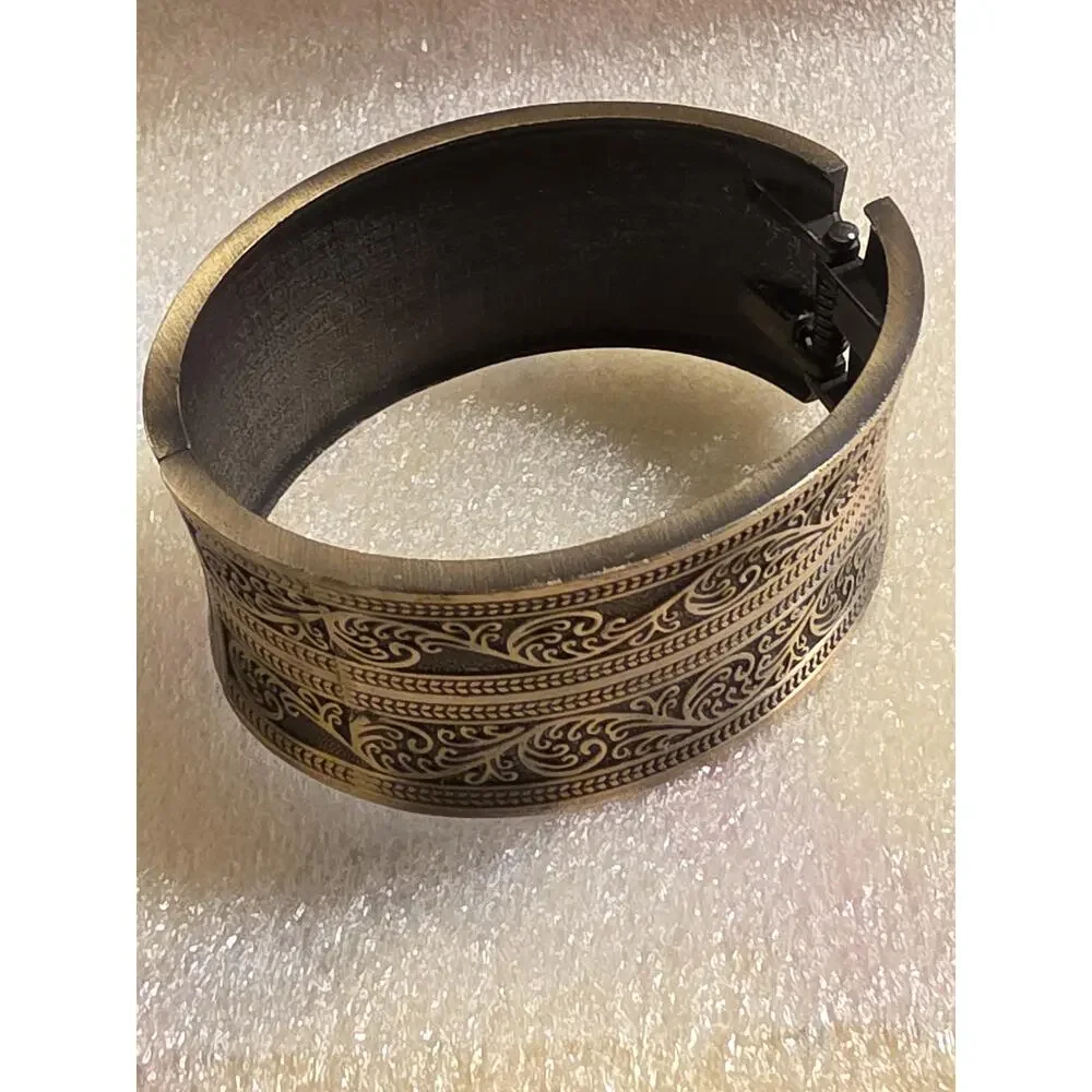 Vintage Indian Ornate Etched Brass Wide Cuff Bracelet Stamped Floral Hinge Clasp
